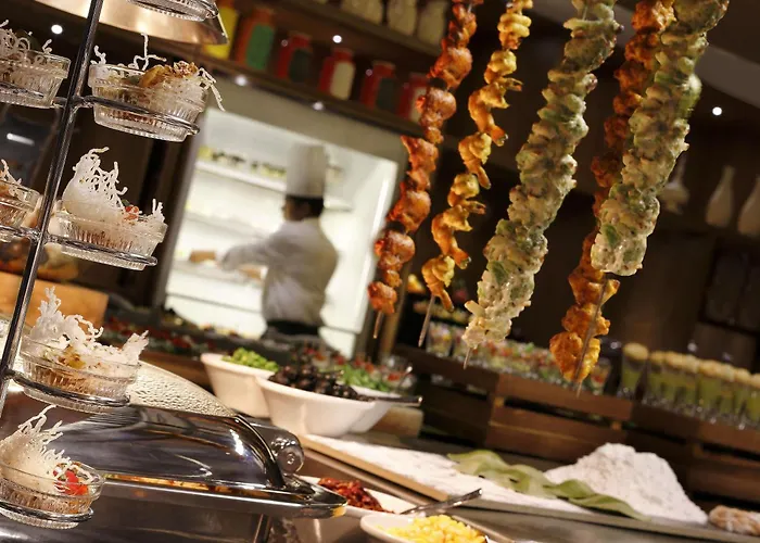 Novotel Chennai Chamiers Road