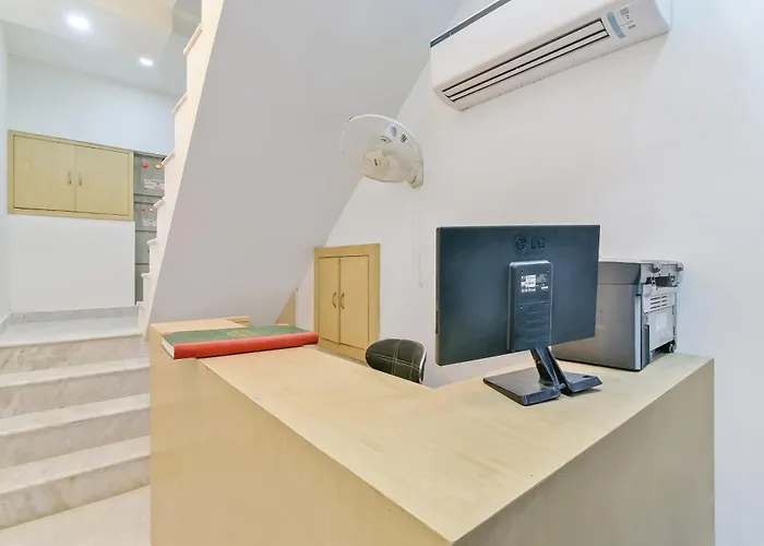 Hotel O Bramhaputra New Delhi