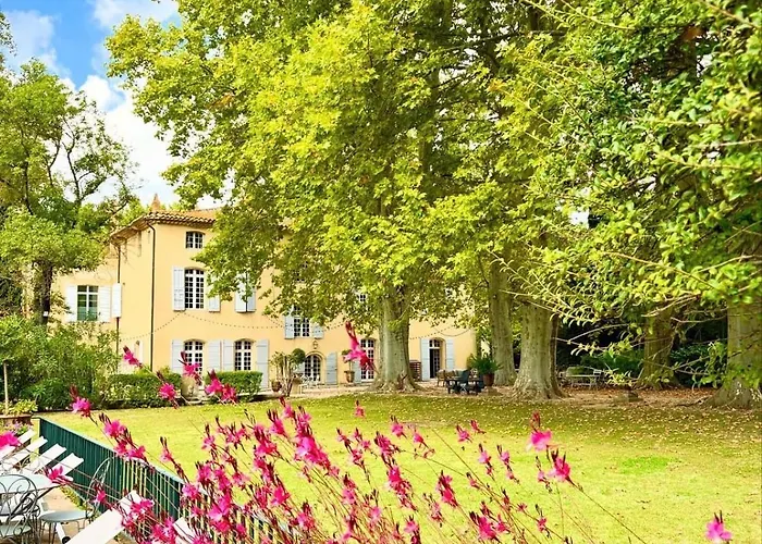 Chateau De Saint-Girons - Luxury Guest House In Provence Aix-en-Provence