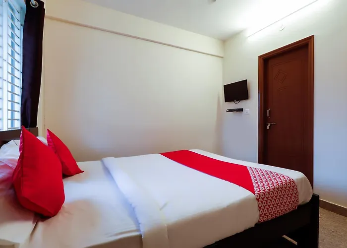 Collection O Rajajinagar Industrial Estate Hotel Bangalore