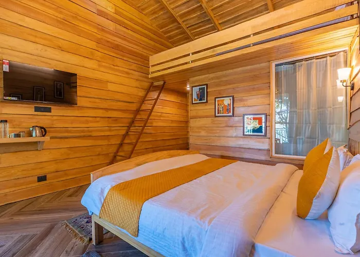 Echor Malusara Lakeview Retreat Bhimtal