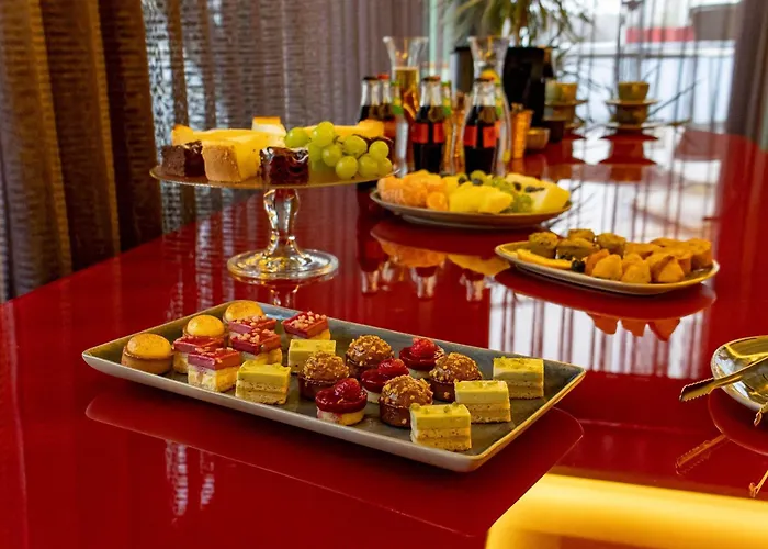 MUZE Hotel Dusseldorf - Handwritten Collection