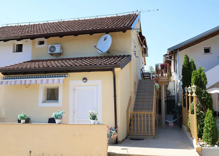 Amore House With Apartment Umag