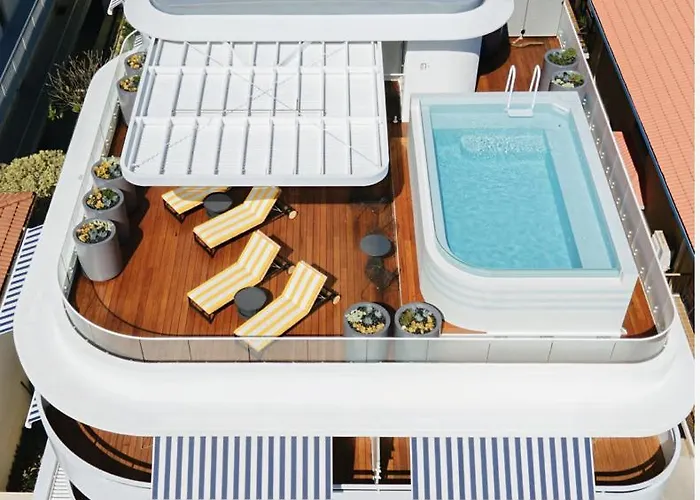 The Surf Yamba - Boutique Hotel