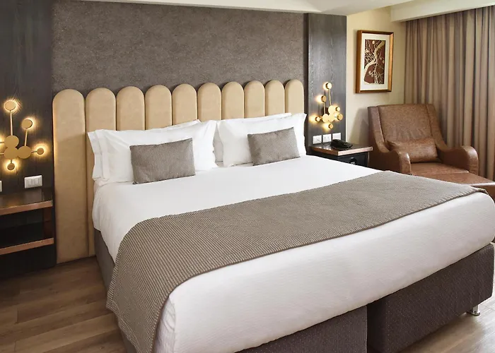Hotel Hw Libertad Santiago
