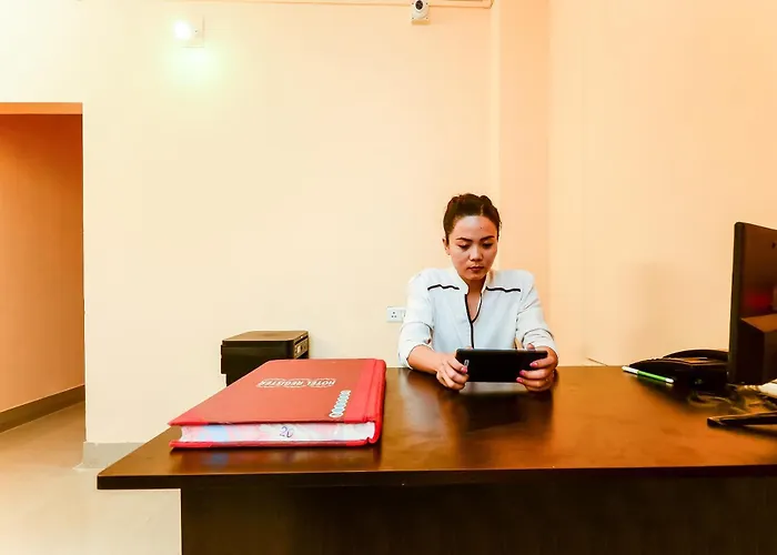 Fabhotel Manmohan Enclave Guwahati