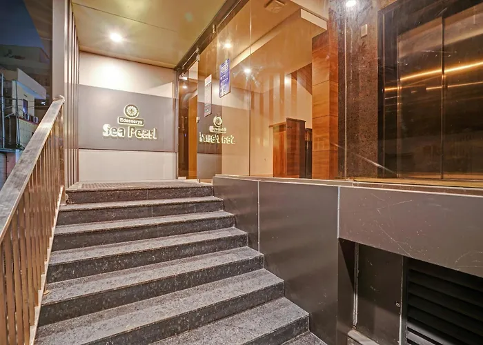 Super Townhouse Edasserys Sea Pearl Kochi