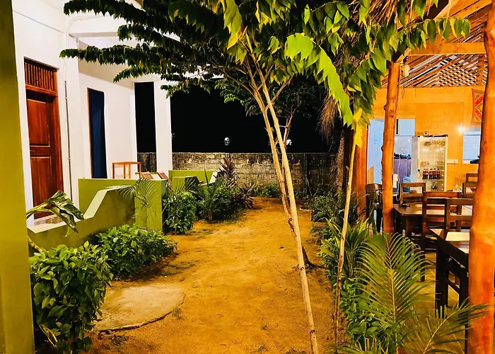 Hotel Baywatch Arugambay Arugam Bay