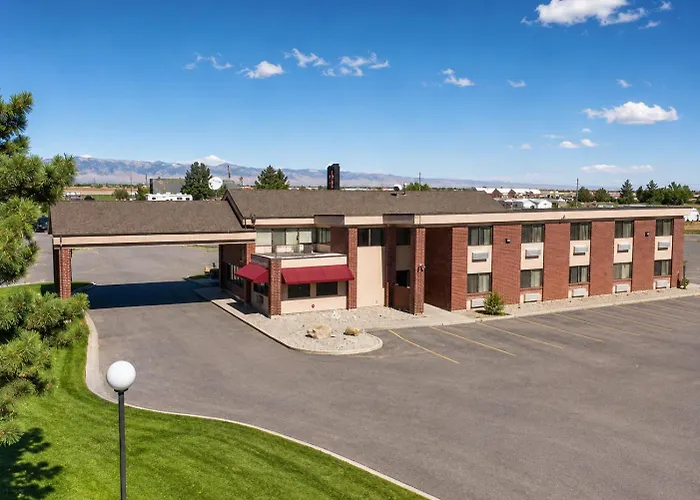 Days Inn By Wyndham Lake Point Tooele