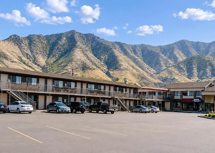 Days Inn By Wyndham Lake Point Tooele