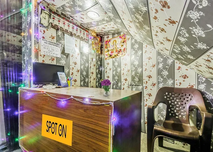 Hotel O Aman Palace Bhopal