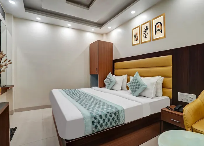 Hotel Royal Rosette Near New Delhi Railway Station And Connaught Place