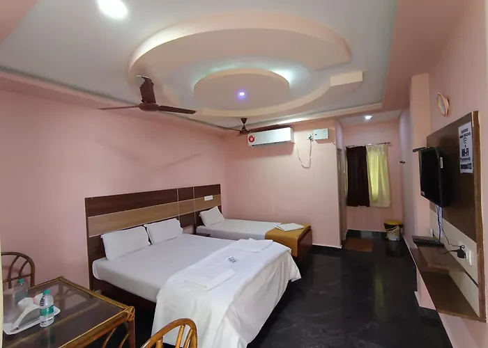Sri Murugan Beach Paradise Hotel Mahabalipuram