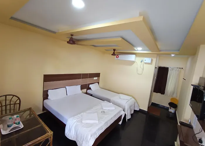 Sri Murugan Beach Paradise Hotel Mahabalipuram