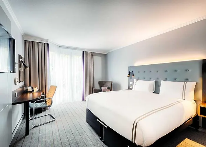 Premier Inn Stuttgart City Centre