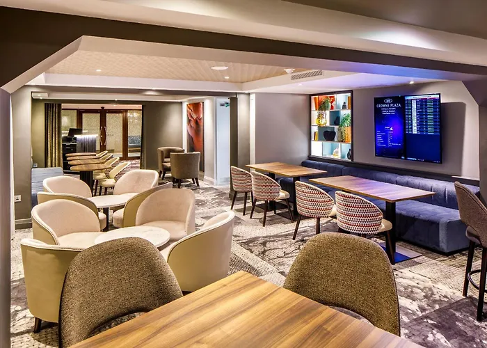 Crowne Plaza Manchester Airport By Ihg Hale 