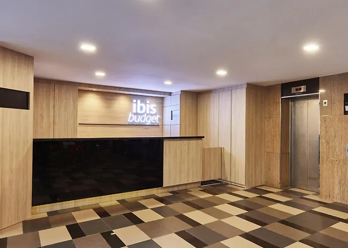 Ibis Budget Singapore Ruby