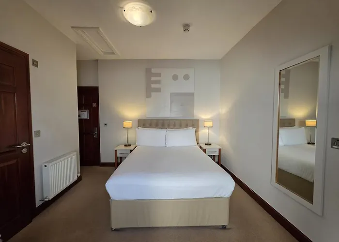 Brogans Bar & Hotel Trim