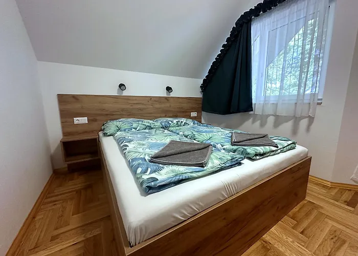 Pater Apartments And Rooms Siófok