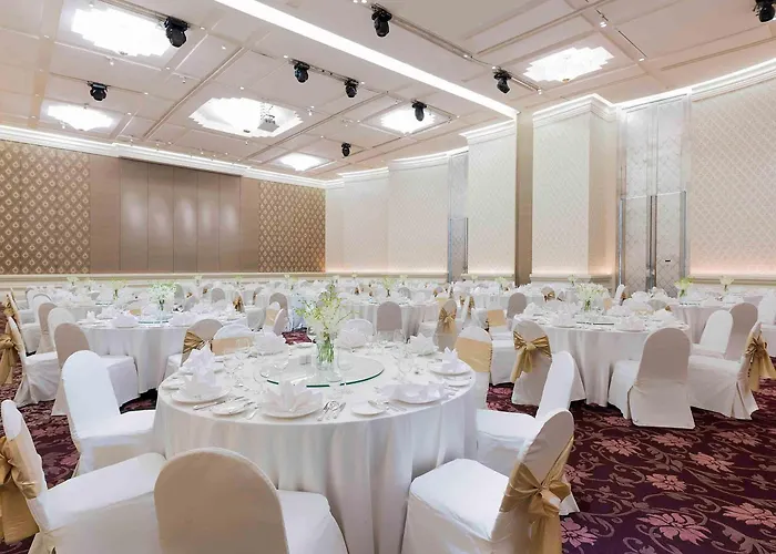 Pullman Bangkok King Power Hotel