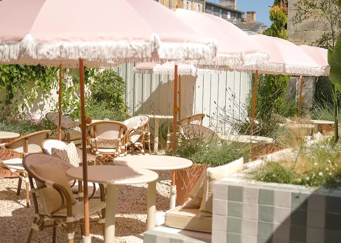Hotel Le Clos Huguerie - Boutique Hotel - Bordeaux Centre