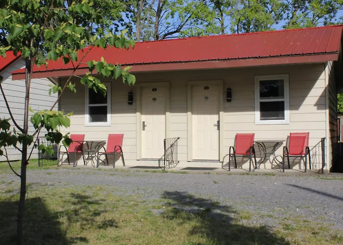 Imperial Inn Thousand Islands Gananoque