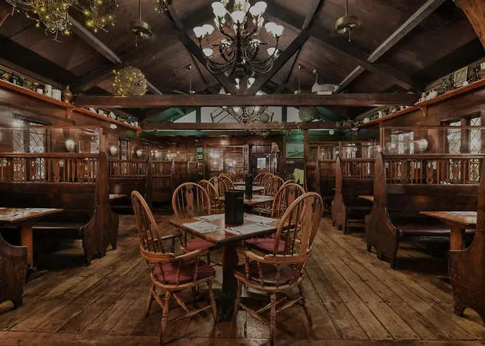 Lamies Inn & The Old Salt Tavern Hampton