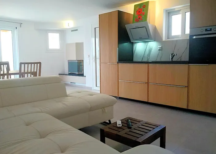 Estella Studios Elafonissos