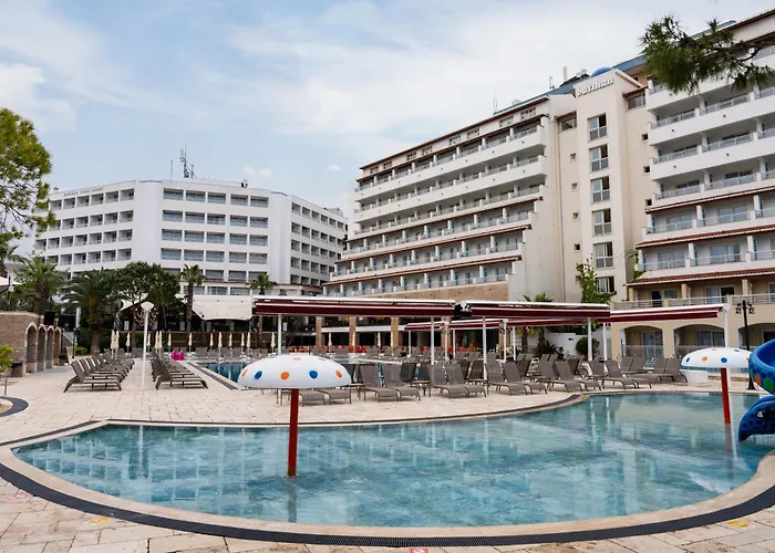 Batihan Beach Resort & Spa Kusadası