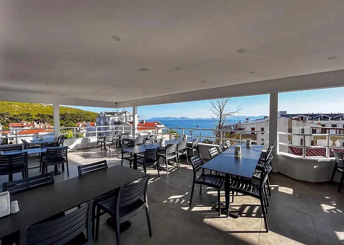A.Emreli Suite Hotel Küçükköy