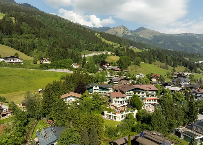 Hotel Zum Stern Inkl Gasteiner Bergbahnen Im Sommer Bad Hofgastein