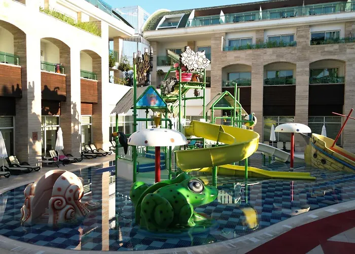 Crystal Waterworld Aqua Collection Hotel Belek
