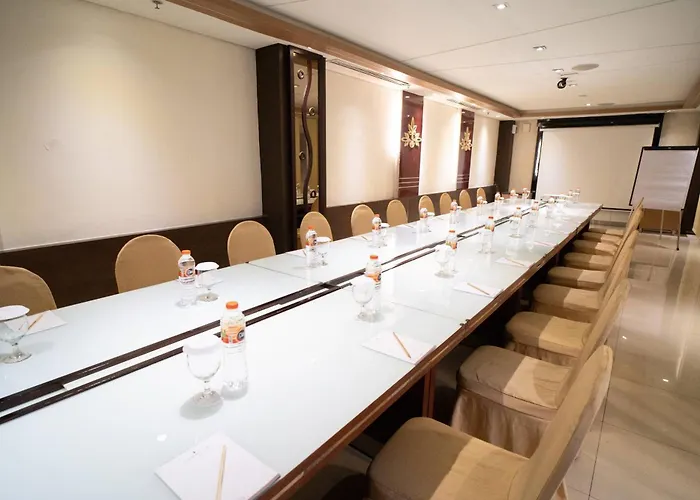 Verwood Hotel And Serviced Residence Surabaya