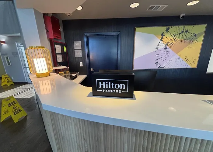 Spark By Hilton Tempe Phoenix Airport