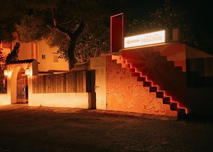 The Ibiza Oasis - Adults Only - Sunset Suites San Antonio 