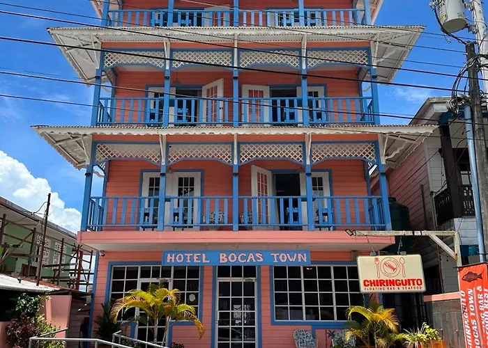 Hotel Bocas Town
