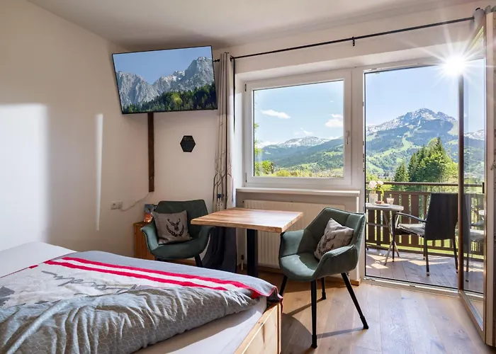 Hotel Berghof Haselsberger St. Johann in Tirol