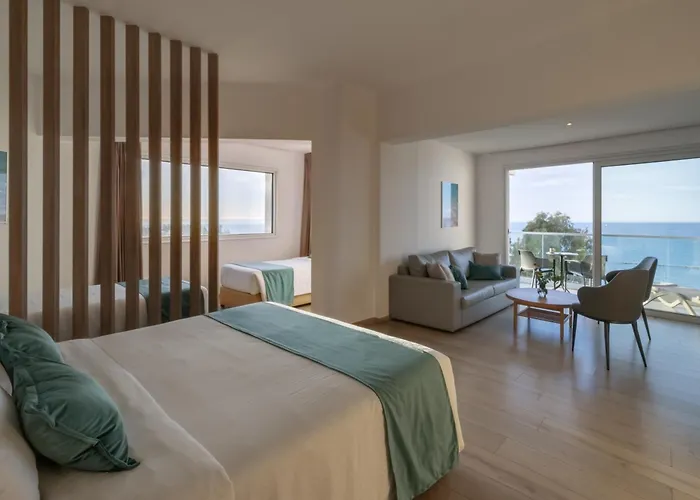 Harmony Bay Hotel Limasol
