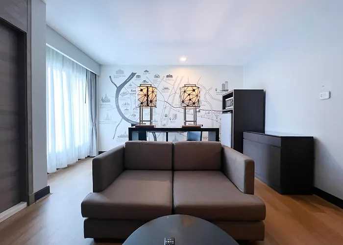 Citrus Sukhumvit 11 By Compass Hospitality Otel Bangkok