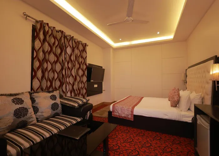 Hotel Kohinoor Palace, Ludhiana