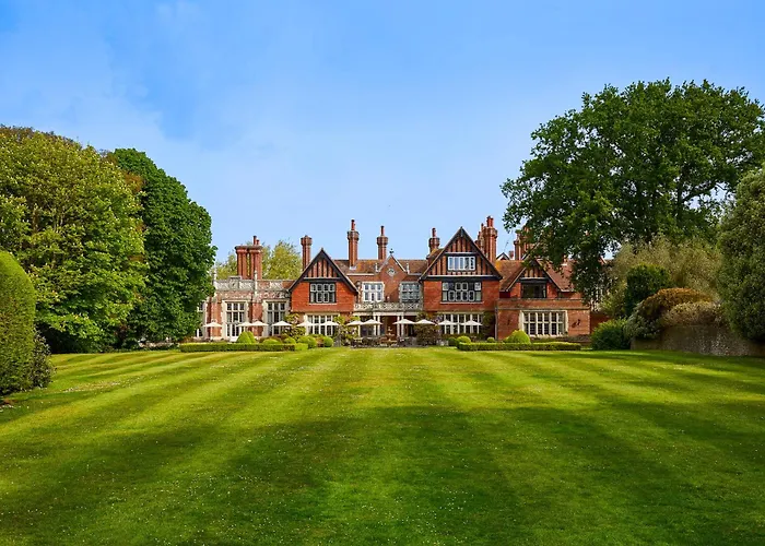 Macdonald Elmers Court Resort Lymington
