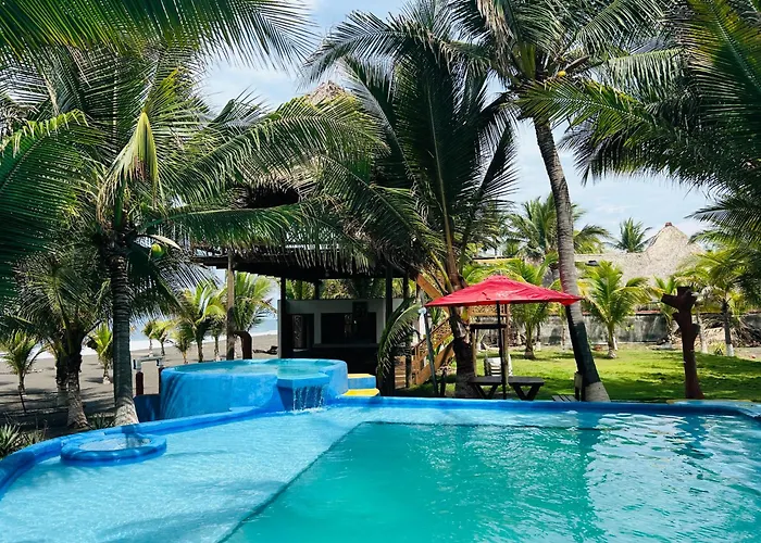 Marbella Eco Lodge Monterrico