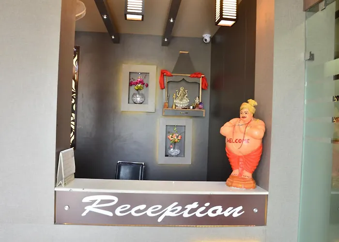 Hotel Sartaj Dera Bassi
