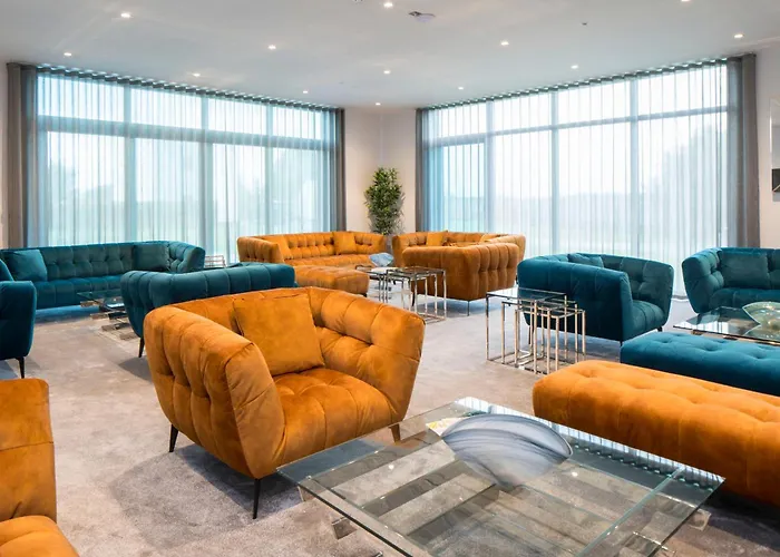 Glass House Retreat London