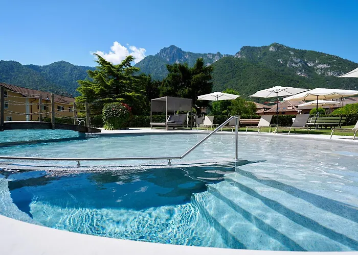 Good Life Hotel Garden Pieve Di Ledro