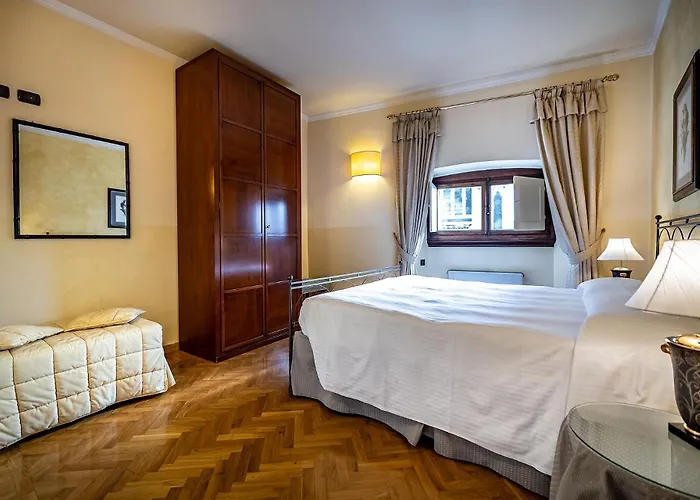 Palazzo Gamba Apartments Al Duomo Florencia