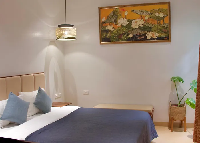 Hanoi Street Hotel
