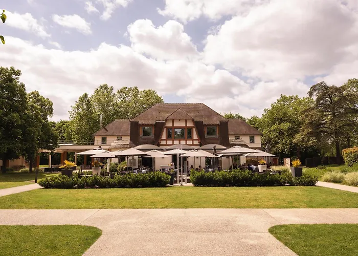 Le Relais De La Malmaison, A Member Of Radisson Individuals Rueil-Malmaison