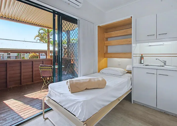 Boat Harbour Studio Apartments And Villas Hervey Bay