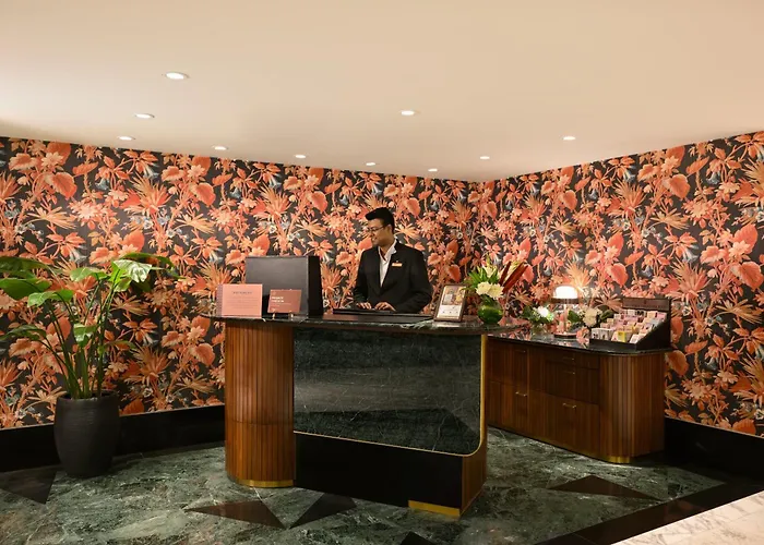 Hotel President - Ihcl Seleqtions Mumbai